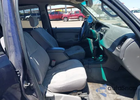 2002 Toyota 4Runner Sr5 V6 from USA, damaged, VIN JT3GN86R820243521